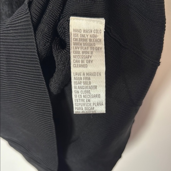 Vintage Jones New York Elegant Black Floral Pattern Knit Camisole Top Size M - Picture 5 of 11